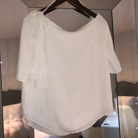 Aritzia Malik Blouse - Picture 2 of 2